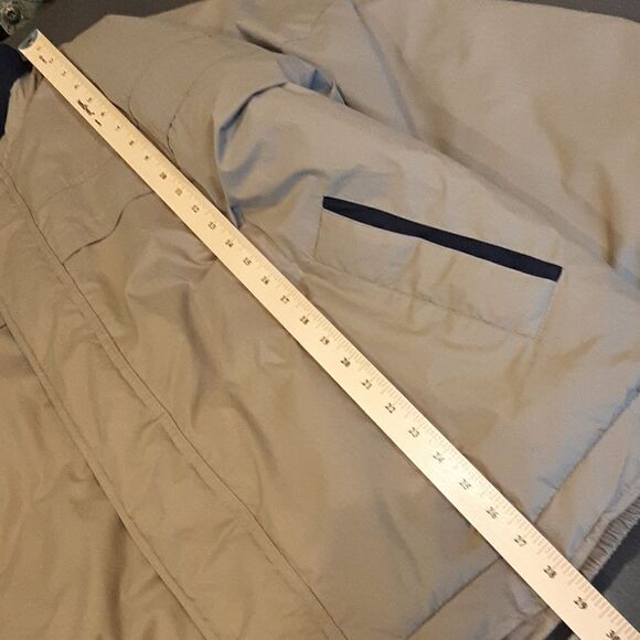 Members Only Poplin Colorblock Jacket - Picture 11 of 12